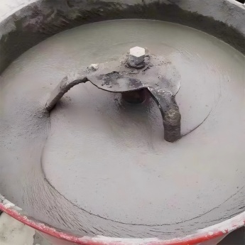 鹰手营子矿灌浆料常见问题与解决方法